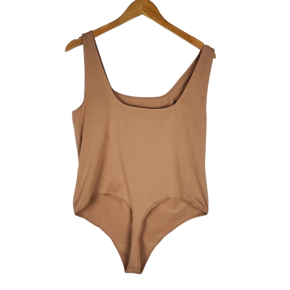 NEW SKIMS Soft Smoothing Thong Bodysuit Size 3X Sienna READ DESCRIPTION - Picture 9 of 15